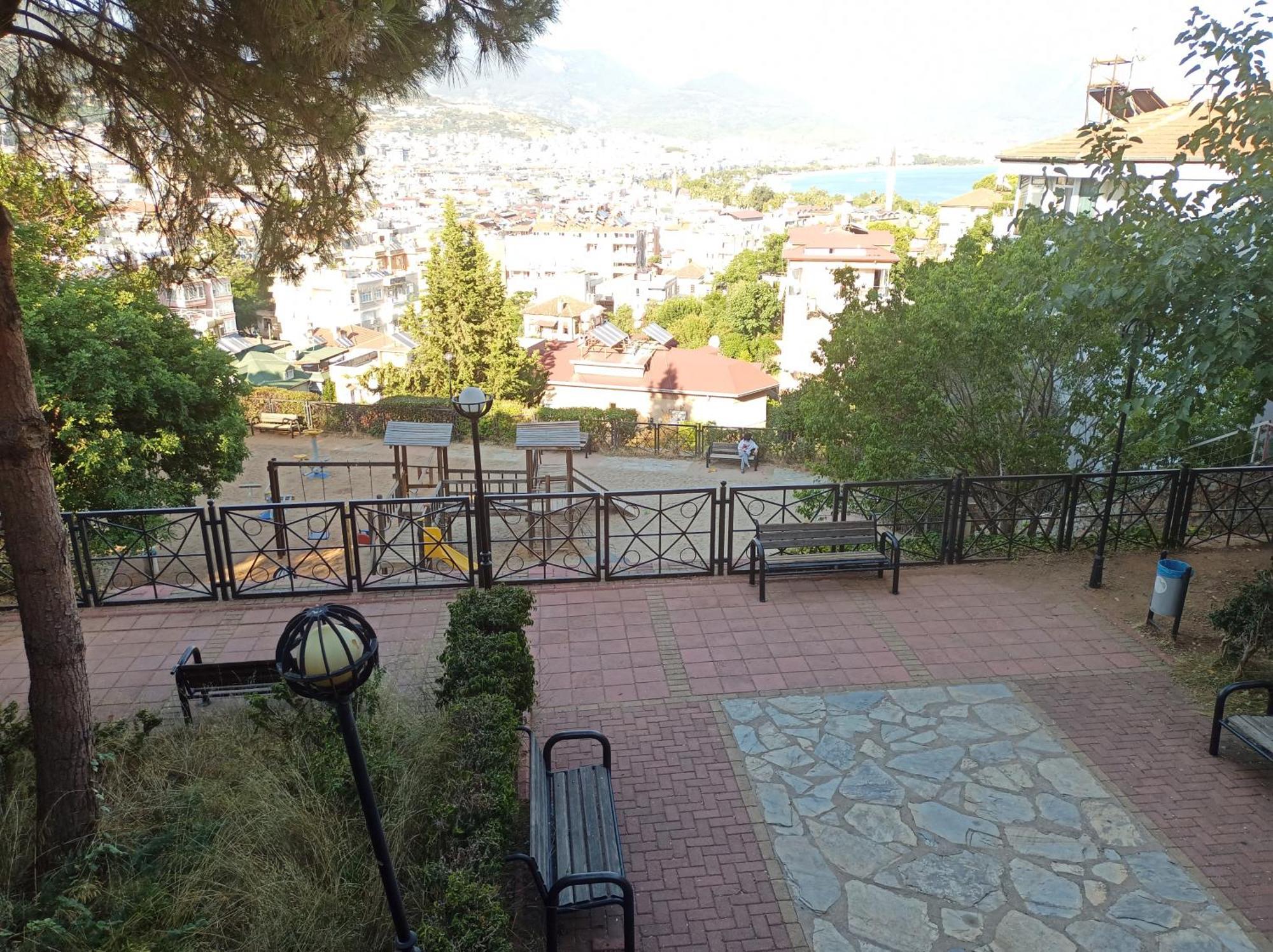 Beautiful Sultan House At Cleopatra Beach 1 With Umbrellas, Balcony, Barbecue, Private 100Mbps Wifi, Smart Tv, Table Games, Vip Trans-Fer - Beautiful Apartmenthouse 阿拉尼亚 外观 照片