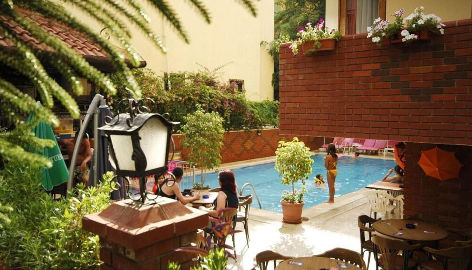 Beautiful Sultan House At Cleopatra Beach 1 With Umbrellas, Balcony, Barbecue, Private 100Mbps Wifi, Smart Tv, Table Games, Vip Trans-Fer - Beautiful Apartmenthouse 阿拉尼亚 外观 照片